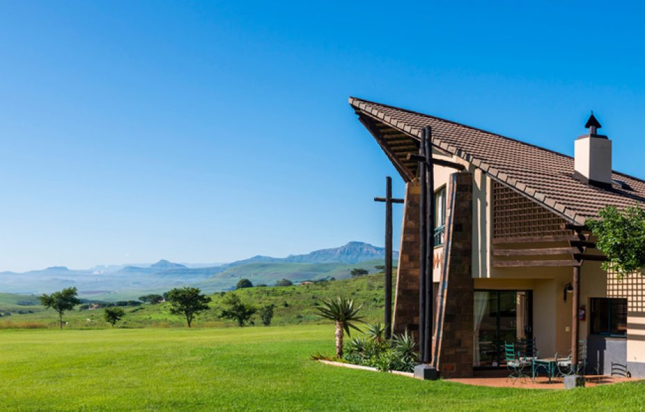 DELUXE CHALETS