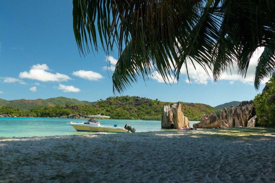 COUSIN , CURIEUSE AND ST PIERRE ISLANDS (ex Praslin)