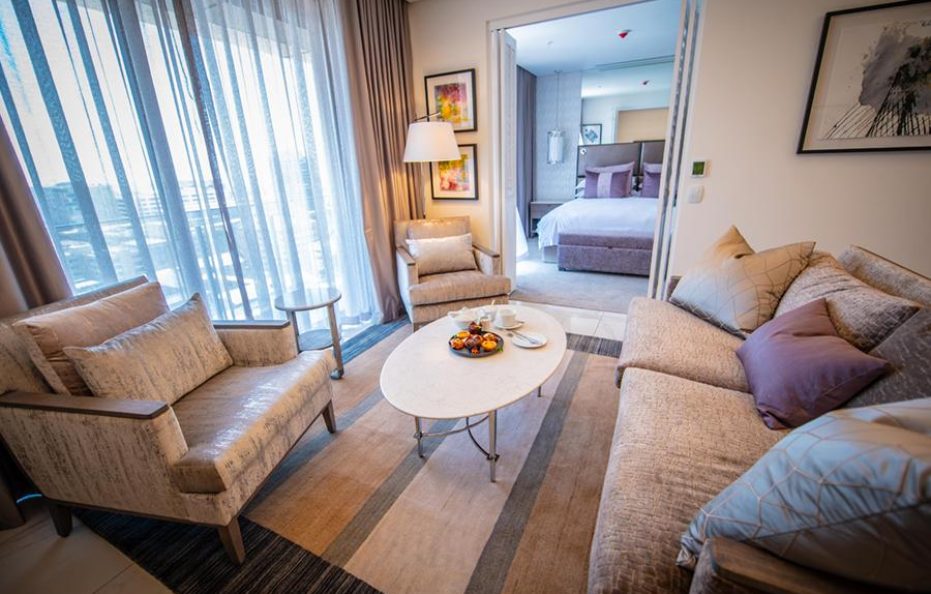 1 Bed Room Luxury Suite