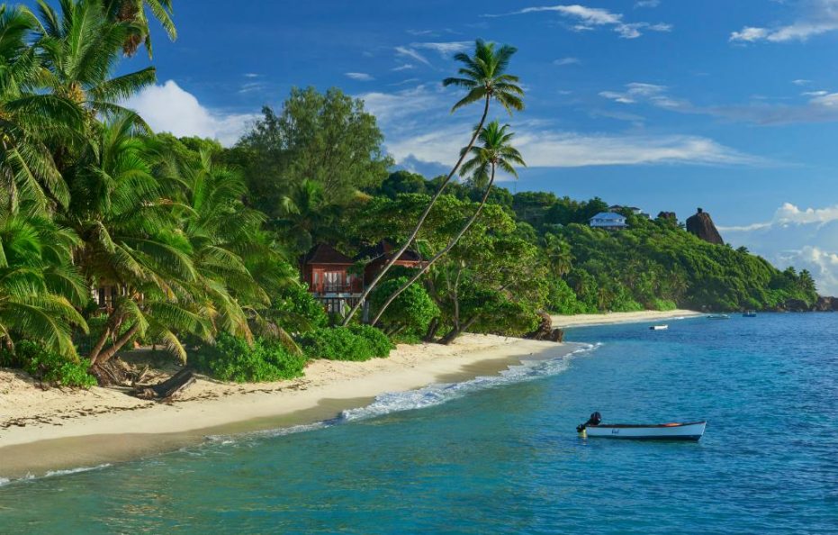 DOUBLE TREE BY HILTON ALLAMANDA SEYCHELLES