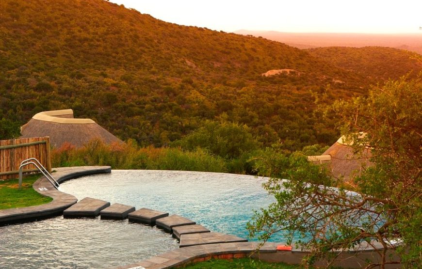 KUZUKO LODGE BUSH ESCAPE 2021