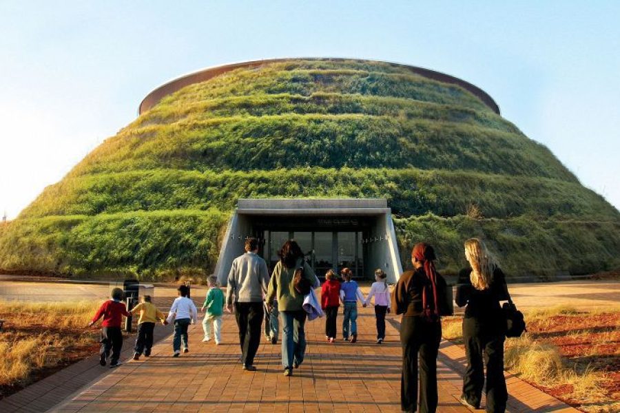 HISTORY OF HUMANKIND AND LESEDI CULTURAL VILLAGE
