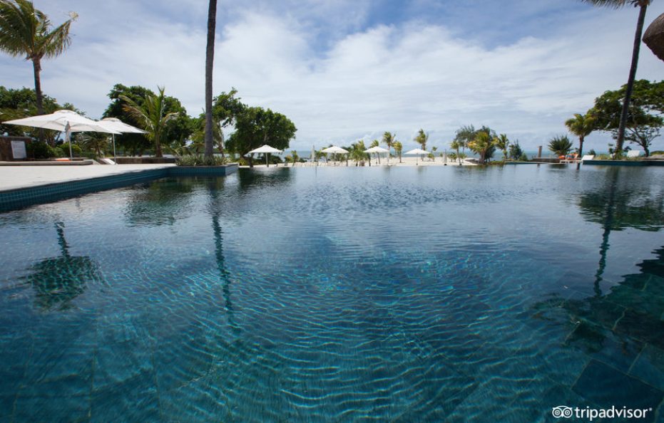 RADISSON BLU AZURI