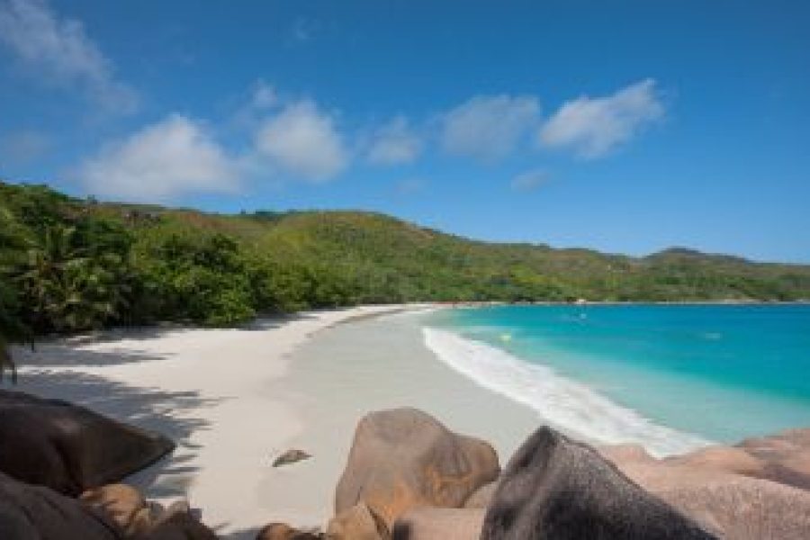 VALLEE DE MAI AND ANSE LAZIO  (ex Praslin)
