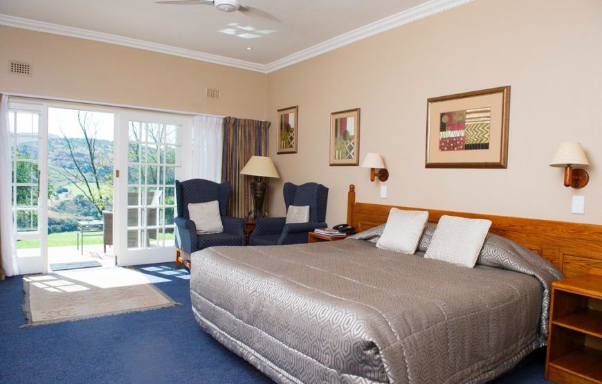 CATHEDRAL PEAK HOTEL – CENTRAL DRAKENSBERG