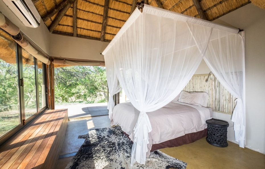 RHINO RIVER LODGE