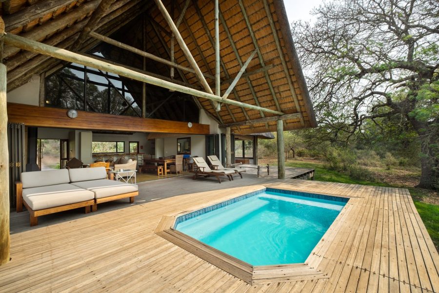 4NIGHTS KZN ROMANTIC ESCAPE PACKAGE – RHINO RIVER LOGDE + NIBELA LODGE