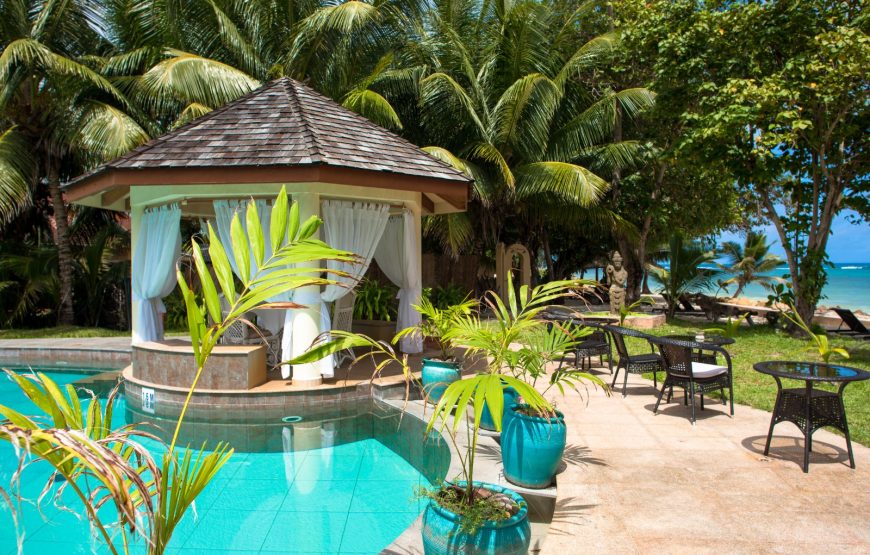 Castello Beach Hotel