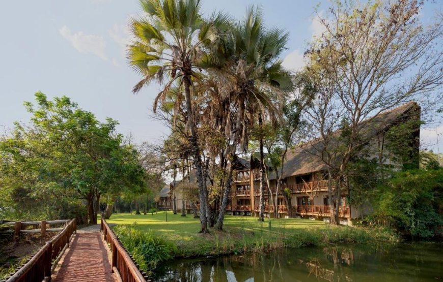 DAVID LIVINGSTONE SAFARI LODGE AND SPA